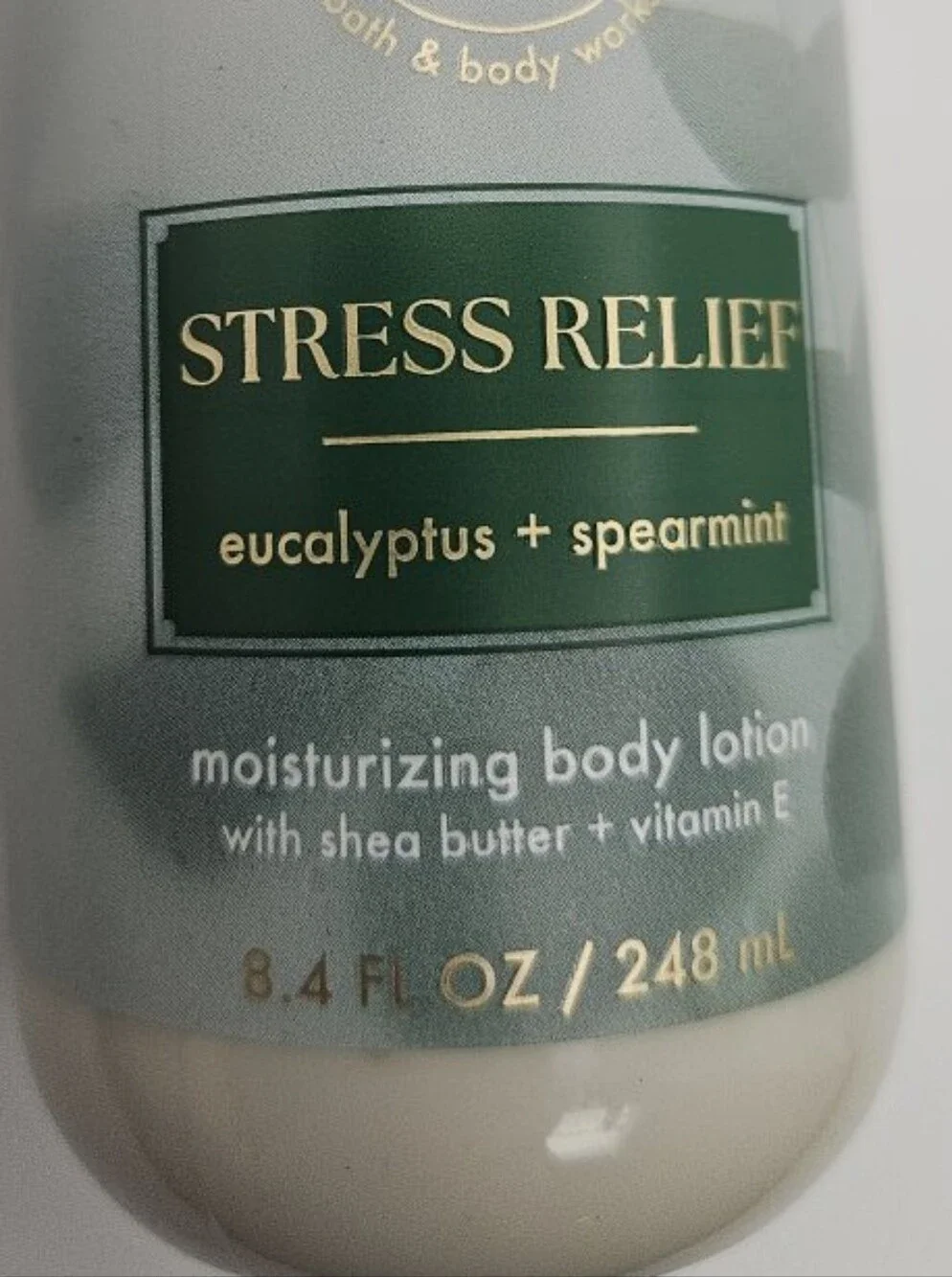 Bath & Body Works bath body